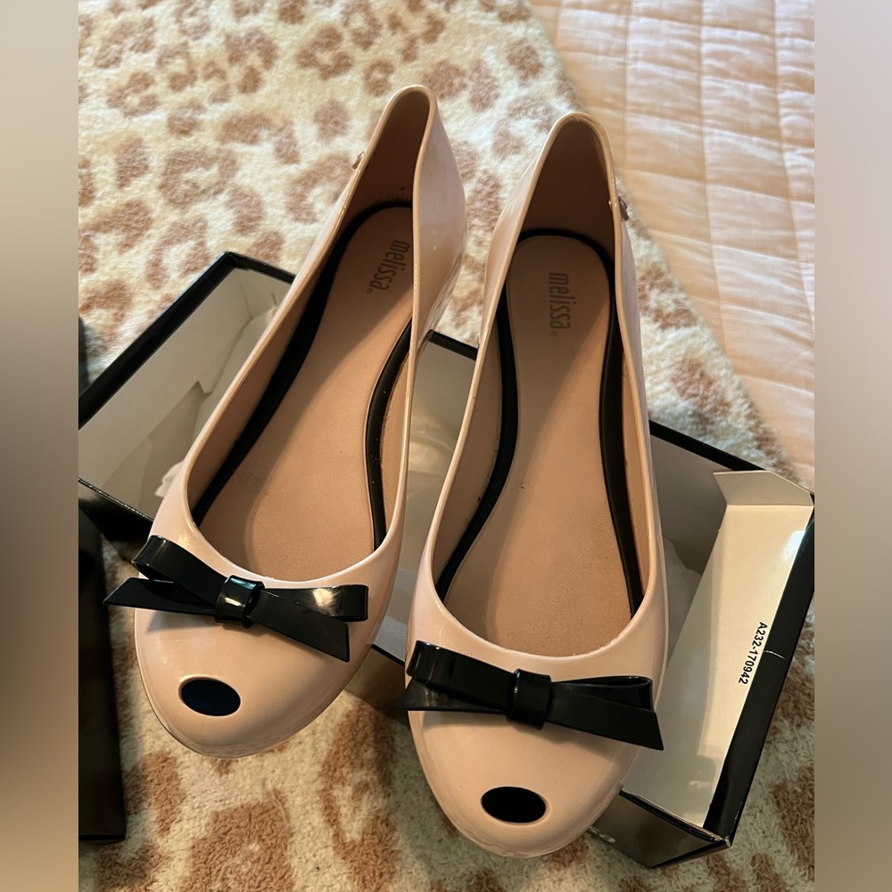 MELISSA ULTRAGIRL BOW AD